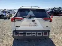 2021 Toyota RAV4 photo