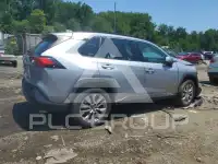 2021 Toyota RAV4 фото