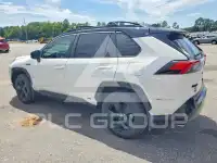 2021 Toyota RAV4 фото