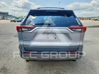 2021 Toyota RAV4 фото