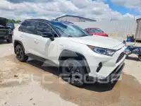 2021 Toyota RAV4 photo