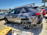 2021 Toyota RAV4 фото