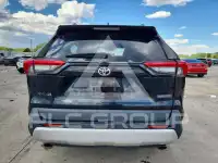 2021 Toyota RAV4 фото