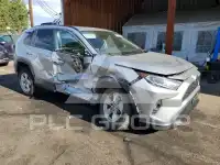 2021 Toyota RAV4 фото