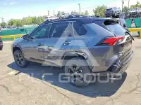 2021 Toyota RAV4 фото