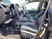 2021 Toyota RAV4 фото