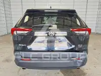 2021 Toyota RAV4 фото