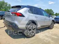 2021 Toyota RAV4 photo