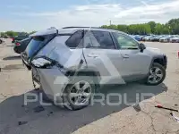 2021 Toyota RAV4 фото