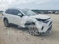 2021 Toyota RAV4 фото