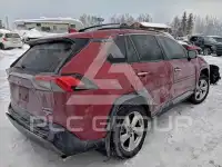 2021 Toyota RAV4 фото