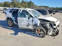 2021 Toyota RAV4 фото