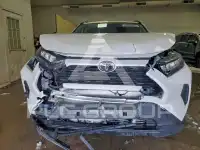 2021 Toyota RAV4 фото