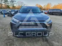 2021 Toyota RAV4 фото