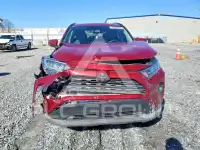 2021 Toyota RAV4 фото
