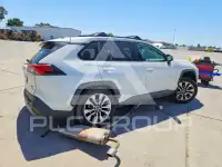 2021 Toyota RAV4 photo