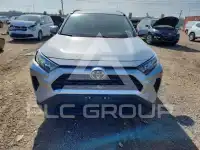2021 Toyota RAV4 фото
