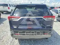 2021 Toyota RAV4 фото