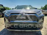 2021 Toyota RAV4 фото