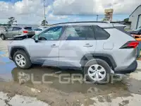 2021 Toyota RAV4 фото