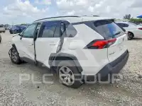 2021 Toyota RAV4 фото
