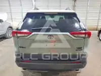 2021 Toyota RAV4 фото
