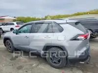2021 Toyota RAV4 фото