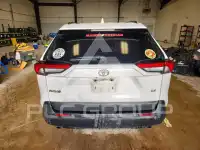 2021 Toyota RAV4 фото