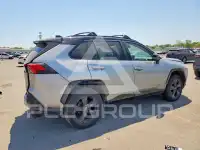 2021 Toyota RAV4 photo