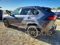 2021 Toyota RAV4 photo