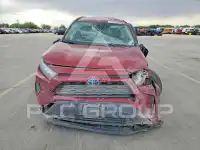 2021 Toyota RAV4 фото