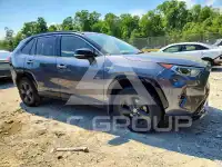2021 Toyota RAV4 фото