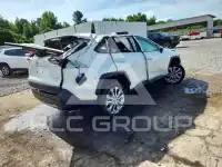 2021 Toyota RAV4 фото