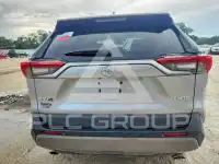 2021 Toyota RAV4 фото
