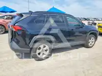 2021 Toyota RAV4 фото