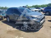 2021 Toyota RAV4 photo