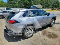 2021 Toyota RAV4 фото