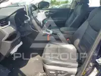 2021 Toyota RAV4 фото