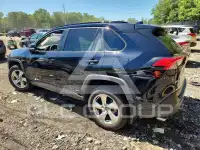 2021 Toyota RAV4 фото