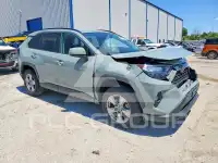 2021 Toyota RAV4 фото