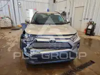 2021 Toyota RAV4 фото