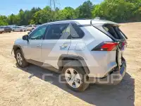 2021 Toyota RAV4 фото