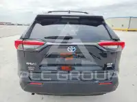 2021 Toyota RAV4 photo