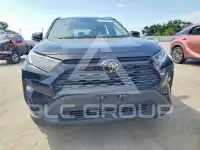 2021 Toyota RAV4 фото