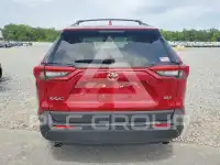 2021 Toyota RAV4 фото