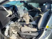 2021 Toyota RAV4 фото