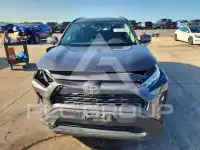 2021 Toyota RAV4 photo
