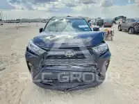 2021 Toyota RAV4 photo