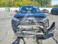 2021 Toyota RAV4 фото