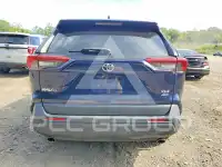 2021 Toyota RAV4 фото